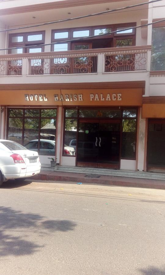 אגרה Hotel Harish Palace מראה חיצוני תמונה